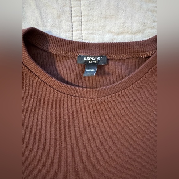 Lot of 4 fitted ribbed express tops - Picture 13 of 16